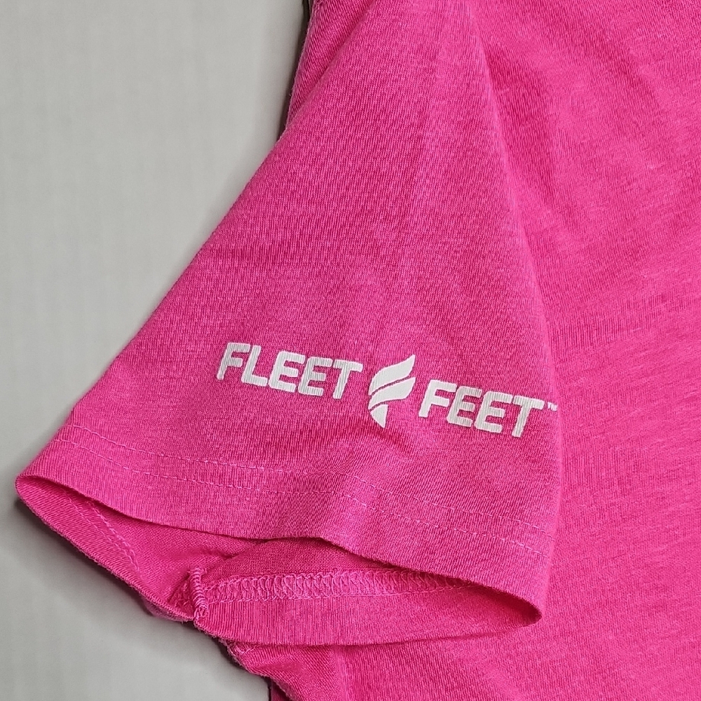 Mizuno Women's Performance Graphic Tee Pink "Running Changes Everything", Large - Picture 4 of 6